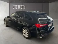 Gebraucht Audi A4 163 PS (119 kW) 2023 Mythosschwarz metallic Kombi