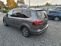 Gebraucht VW Sharan Comfortline 150 PS (110 kW) 2018 Grau Van / Kleinbus