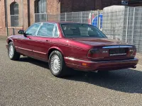 Gebraucht Jaguar X300 241 PS (177 kW) 1996 Rot Limousine