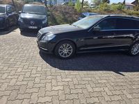Gebraucht Mercedes E220 170 PS (125 kW) 2010 Obsidianschwarz  metalliclack Kombi