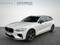Gebraucht Volvo V60 Plus 455 PS (334 kW) 2023 Crystal white pearl / metallic Kombi