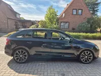 Używany Skoda Rapid Style 105 KM (77 kW) 2014 Czarny Hatchback
