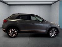 Gebraucht VW T-Roc 150 PS (110 kW) 2022 Grau SUV