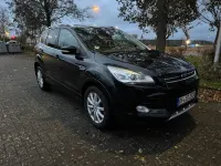 Gebraucht Ford Kuga 179 PS (131 kW) 2016 Schwarz SUV