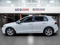 Używany VW Golf VIII Active 131 KM (96 kW) 2022 Biały Sedan/Limuzyna