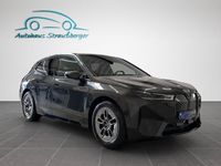 gebraucht BMW iX 40 xDrive ACC AHK HuD Pano Leder NP:103.000€