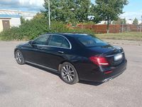 Gebraucht Mercedes E220 Avantgarde 194 PS (142 kW) 2016 Schwarz Limousine