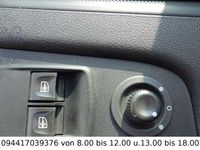 Gebraucht Opel Vivaro 95 PS (69 kW) 2017 Weiss Van / Kleinbus