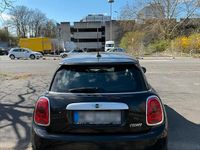 Gebraucht Mini Cooper 136 PS (100 kW) 2014 Schwarz Kleinwagen