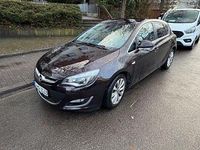 Gebraucht Opel Astra Selection 86 PS (63 kW) 2015 Limousine