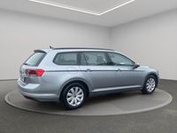 Gebraucht VW Passat Conceptline 150 PS (110 kW) 2022 Pyritsilber metallic Kombi