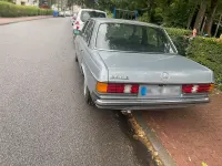 Gebraucht Mercedes E230 1981 Grau Limousine