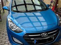 Gebraucht Hyundai i30 Style 110 PS (80 kW) 2016 Blau Kombi