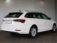 Gebraucht Skoda Octavia Ambition 150 PS (110 kW) 2023 Weiß Limousine