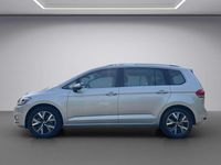 Gebraucht VW Touran Highline 150 PS (110 kW) 2025 Ivory silver Van / Kleinbus