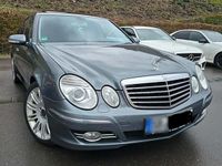 Gebraucht Mercedes E280 190 PS (139 kW) 2008 Grau Limousine