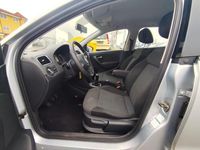 Gebraucht VW Polo Comfortline 90 PS (66 kW) 2010 Silber Limousine