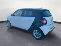 Używany Smart ForFour 90 KM (66 kW) 2018 Biały Hatchback