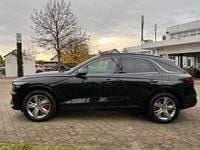 Second-hand Genesis GV70 Sport 305 CP (224 kW) 2025 Negru SUV