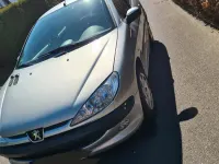 Gebraucht Peugeot 206 55 PS (40 kW) 2005 Silber Kleinwagen