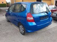 Gebraucht Honda Jazz 83 PS (61 kW) 2006 Blau Kleinwagen