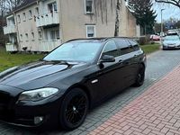 Gebraucht BMW 530 258 PS (189 kW) 2012 Schwarz Kombi
