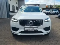 Gebraucht Volvo XC90 Momentum 235 PS (172 kW) 2021 Weiß SUV
