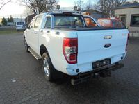 Gebraucht Ford Ranger 160 PS (117 kW) 2016 Weiß Pickup