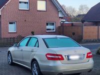 Gebraucht Mercedes E350 292 PS (214 kW) 2009 Beige Limousine