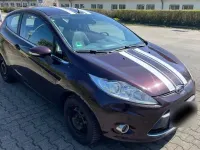 Używany Ford Fiesta Titanium 82 KM (60 kW) 2009 Sedan/Limuzyna