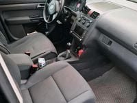 Gebraucht VW Touran 105 PS (77 kW) 2004 Schwarz Van / Kleinbus