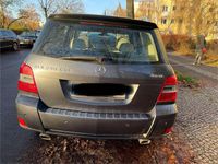 Gebraucht Mercedes GLK250 204 PS (150 kW) 2011 Grau SUV