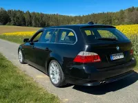 Gebraucht BMW 525 177 PS (130 kW) 2005 Schwarz Kombi