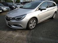 Gebraucht Opel Astra Active 125 PS (91 kW) 2018 Argon silber/ice silver Kombi
