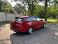 Gebraucht Hyundai i30 115 PS (84 kW) 2019 Rot Kombi