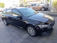 Gebraucht Skoda Superb Active 125 PS (91 kW) 2017 Schwarz Kombi