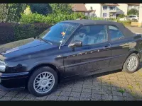 Gebraucht VW Golf 101 PS (74 kW) 1997 Schwarz Cabrio