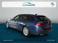 Gebraucht BMW 520 Sport Line 190 PS (139 kW) 2023 Blau Limousine