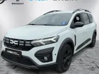 Gebraucht Dacia Jogger Extreme 101 PS (74 kW) 2023 Weiß Van / Kleinbus