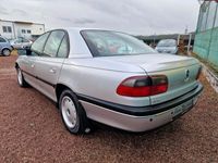 gebraucht Opel Omega 2.0 16V Limousine|Schalter|Klimaanlage|93 Tsd km