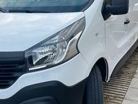 Second-hand Renault Trafic 95 CP (69 kW) 2019 Alb Monovolum