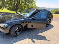 Gebraucht BMW 320 Sport Line 190 PS (139 kW) 2019 Schwarz Kombi