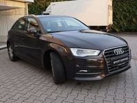 Gebraucht Audi A3 Sportback Attraction 105 PS (77 kW) 2014 Belugabraun metallic Kleinwagen