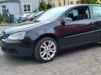 Używany VW Golf V 101 KM (74 kW) 2005 Czarny Hatchback
