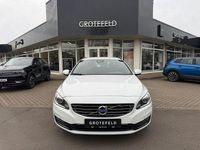 Gebraucht Volvo V60 152 PS (111 kW) 2018 Weiß Kombi