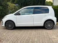 Gebraucht VW up! 90 PS (66 kW) 2018 Weiß Kleinwagen