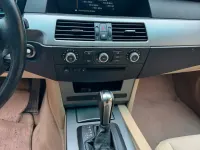 Gebraucht BMW 525 177 PS (130 kW) 2006 Schwarz Kombi