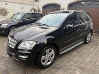 Gebraucht Mercedes ML350 Edition 231 PS (169 kW) 2011 Schwarz SUV