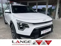 Neu Kia Niro Spirit 138 PS (101 kW) 2025 Weiß SUV