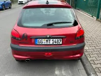 Gebraucht Peugeot 206 60 PS (44 kW) 2002 Rot Kleinwagen